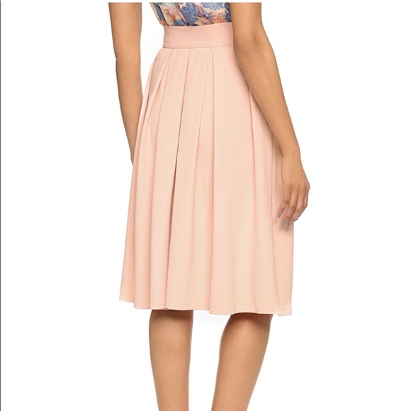 Wayf Dresses & Skirts - W A Y F pleaded midi skirt